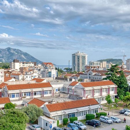 Azure Apartments Будва Екстериор снимка