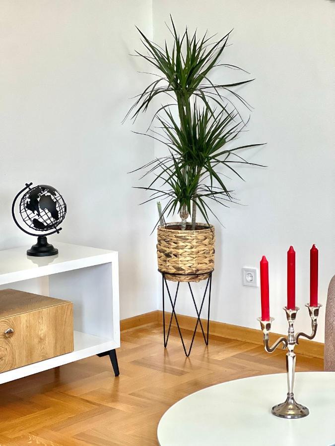 Azure Apartments Будва Екстериор снимка