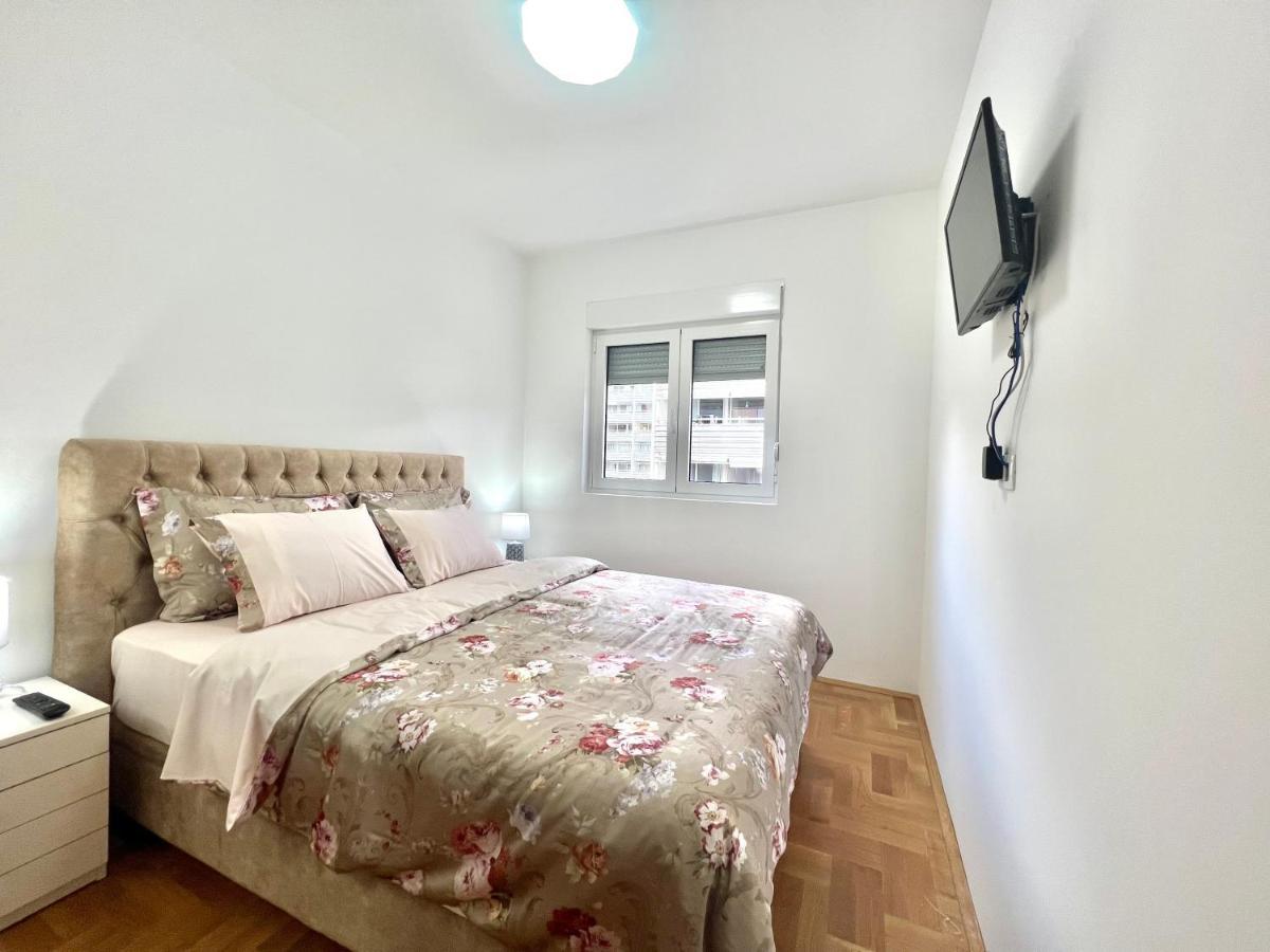 Azure Apartments Будва Екстериор снимка