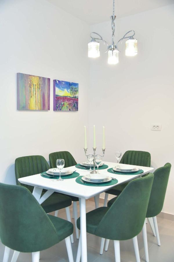 Azure Apartments Будва Екстериор снимка