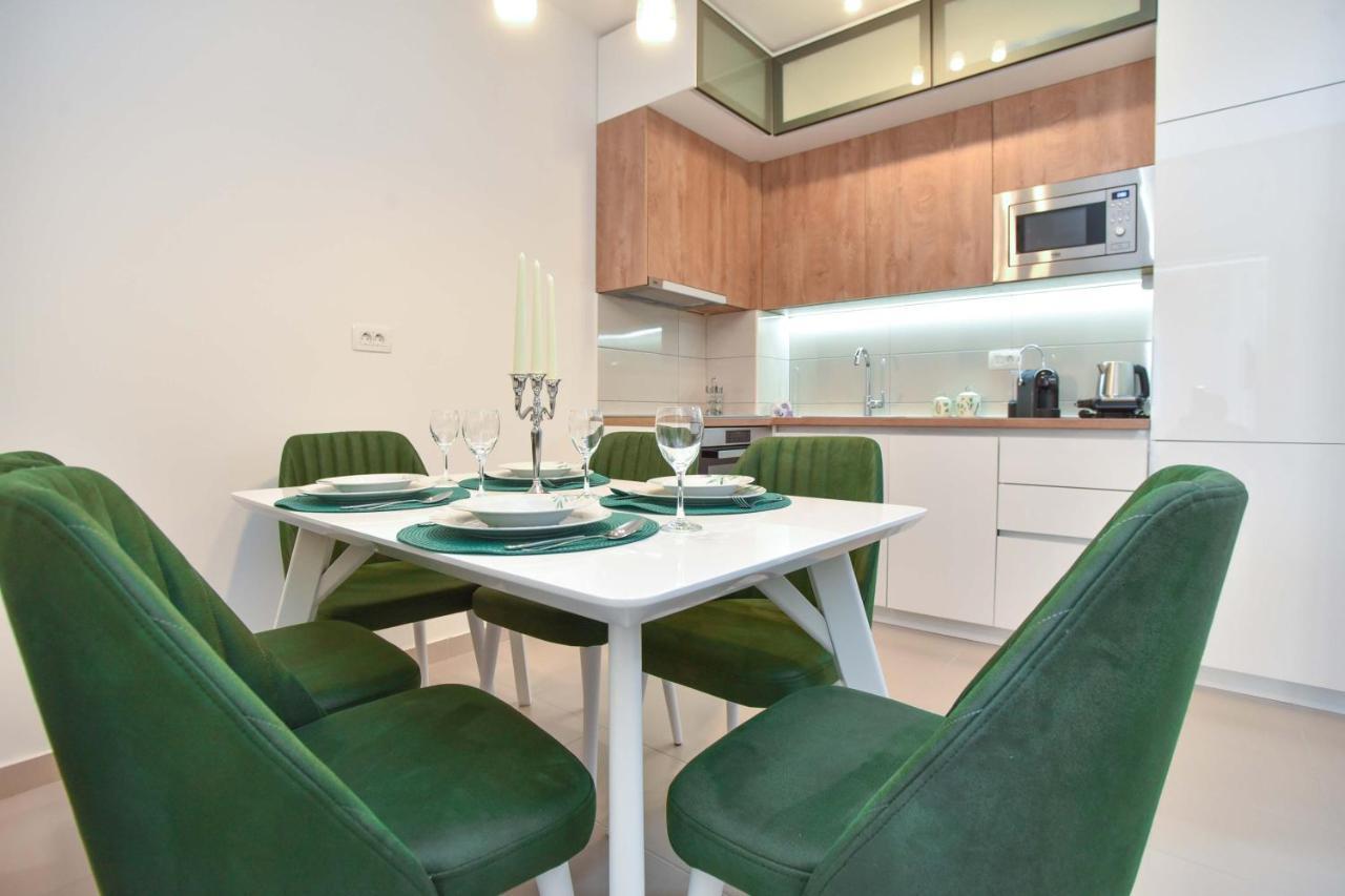 Azure Apartments Будва Екстериор снимка