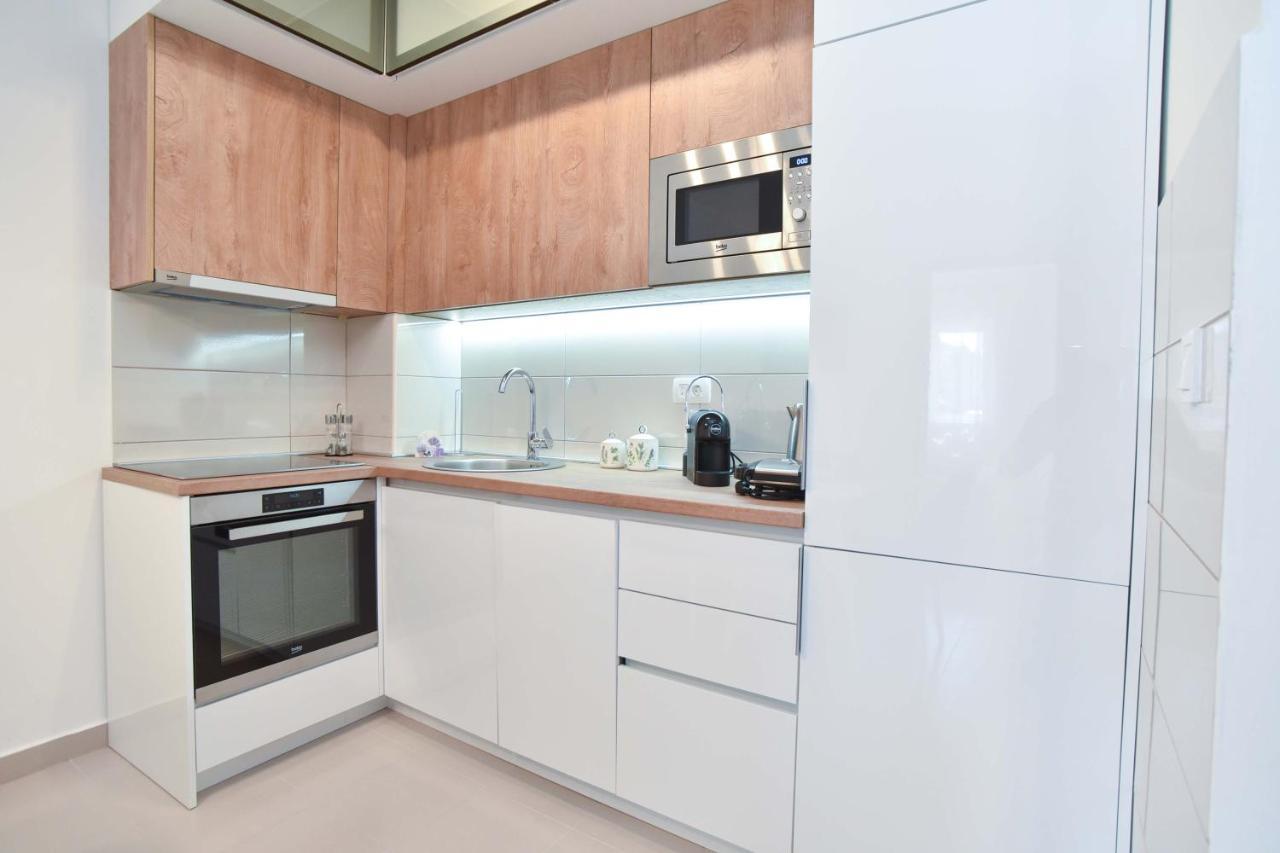 Azure Apartments Будва Екстериор снимка