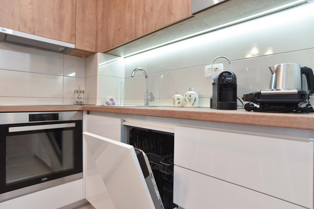 Azure Apartments Будва Екстериор снимка