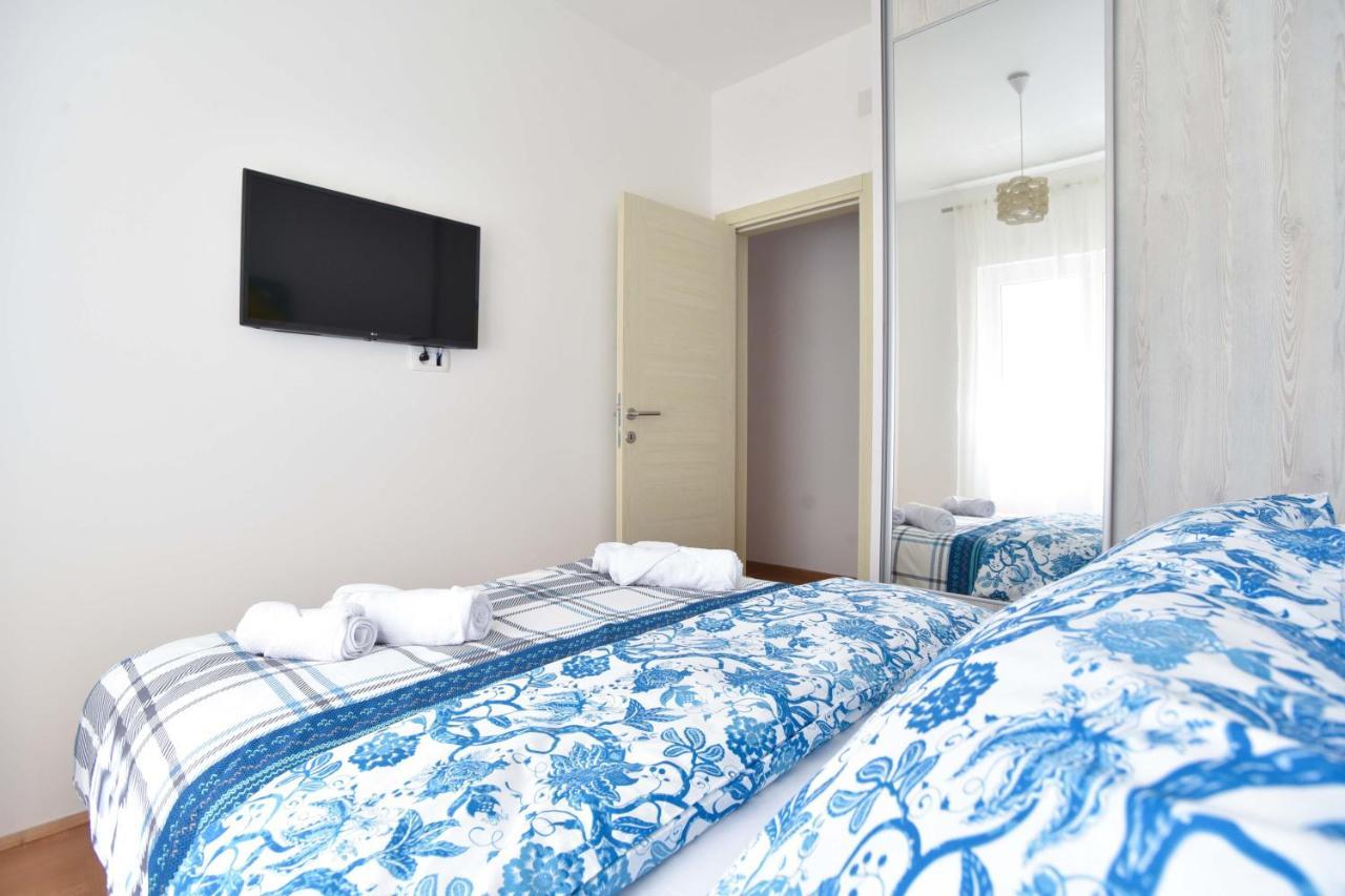 Azure Apartments Будва Екстериор снимка