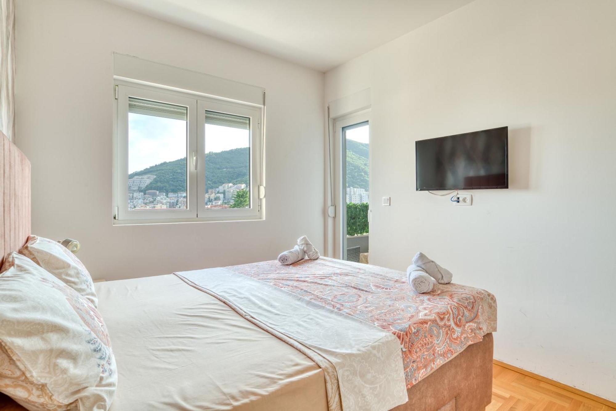 Azure Apartments Будва Екстериор снимка
